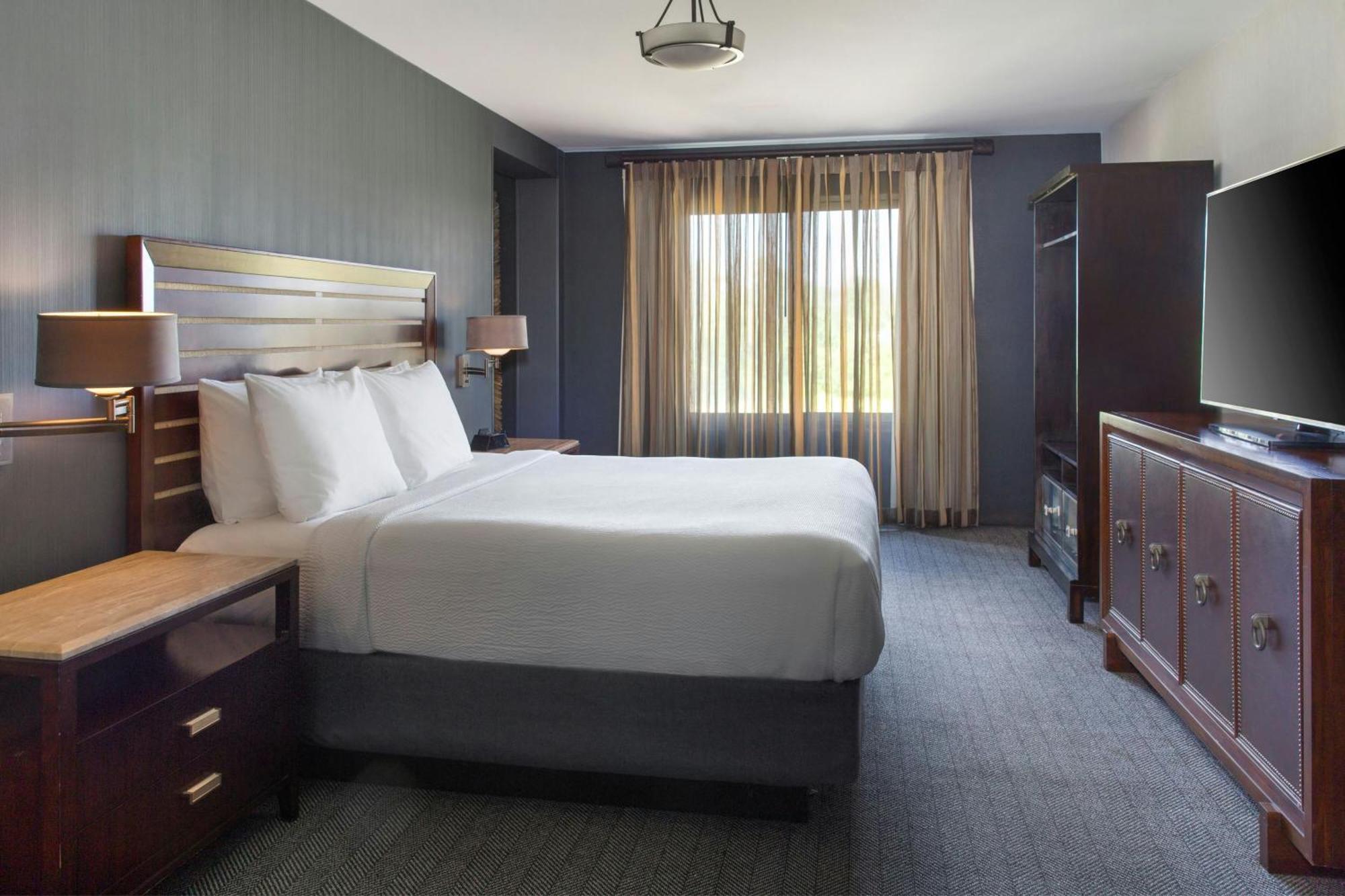 Courtyard By Marriott Buffalo Amherst/University Exterior photo