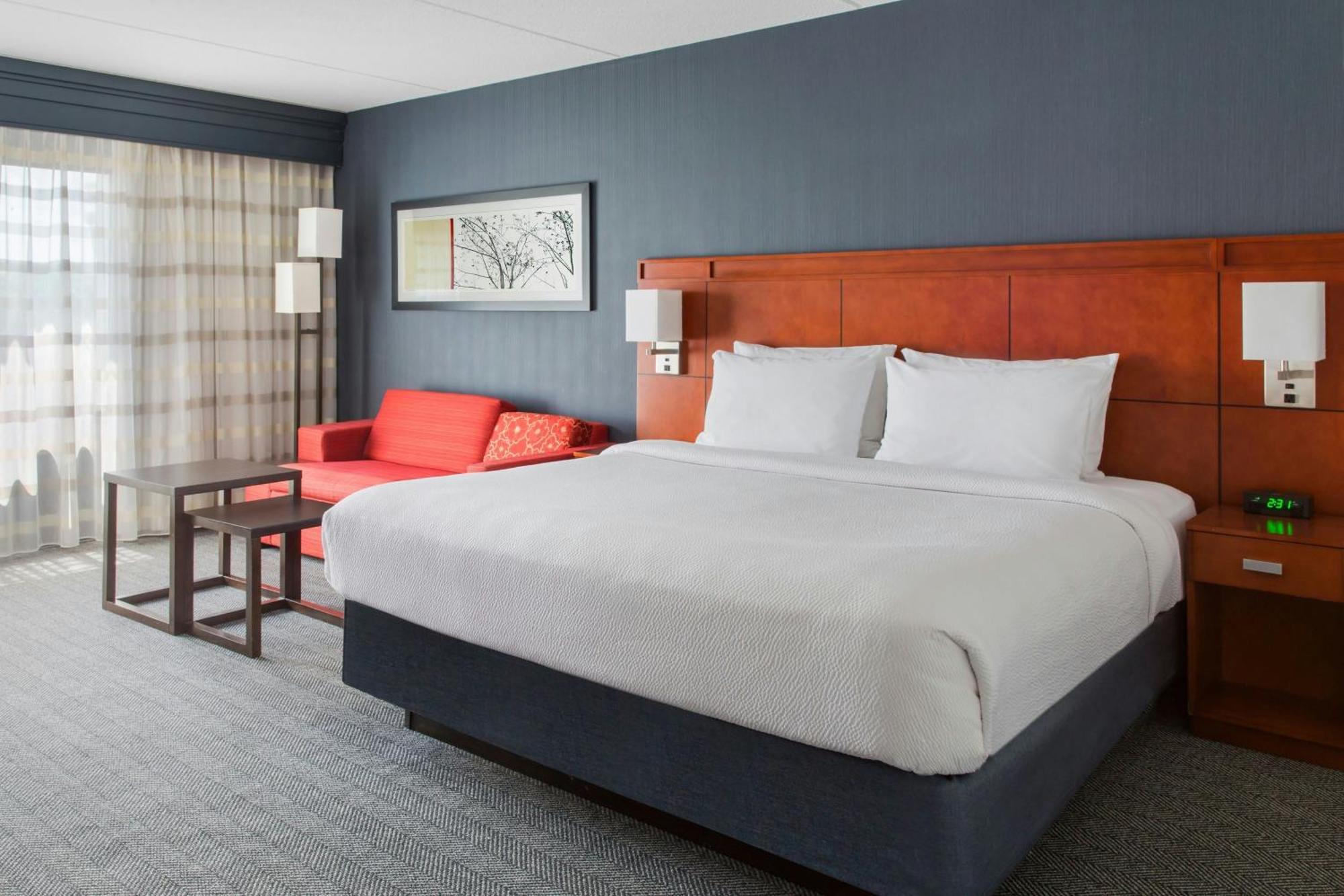 Courtyard By Marriott Buffalo Amherst/University Exterior photo