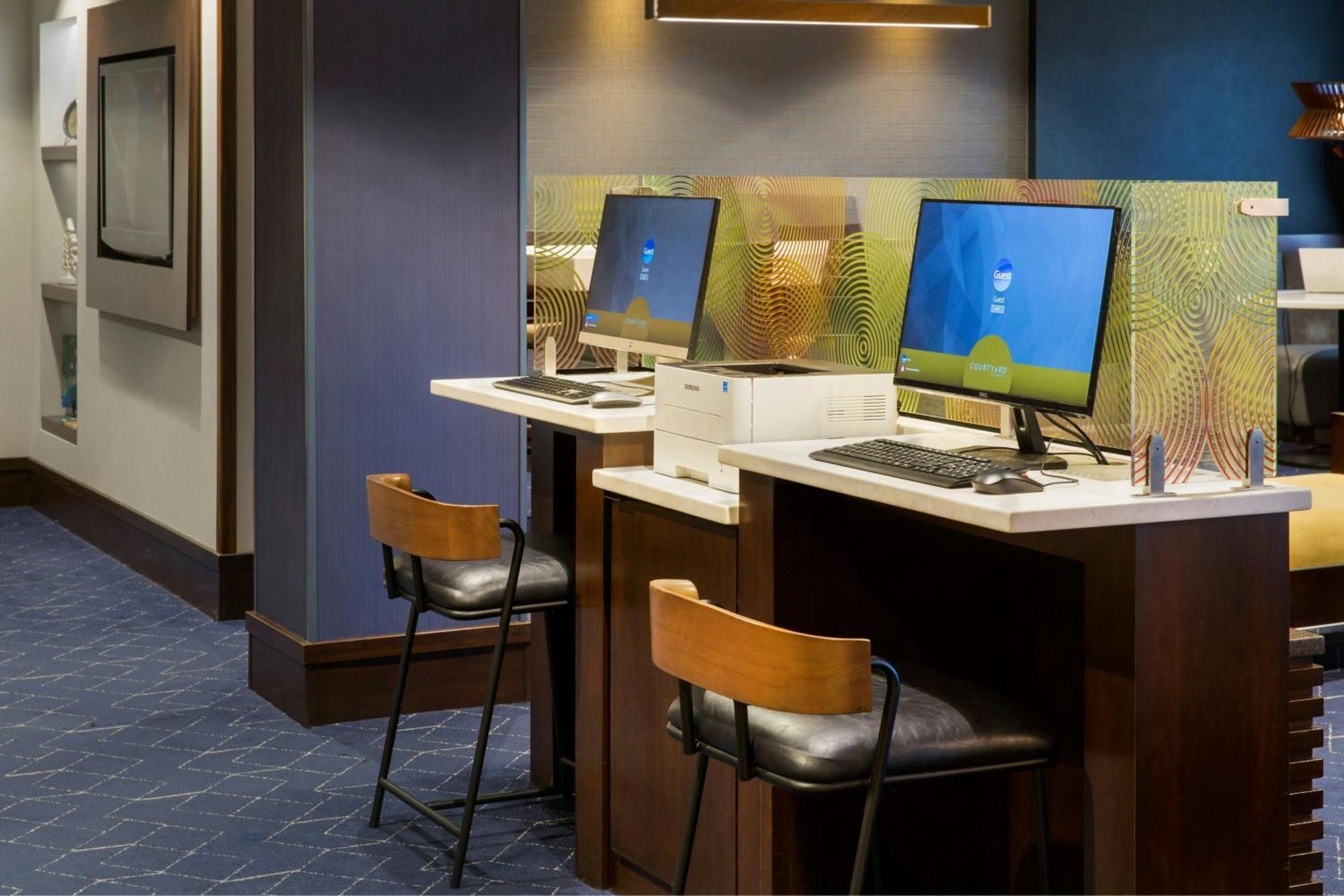 Courtyard By Marriott Buffalo Amherst/University Exterior photo