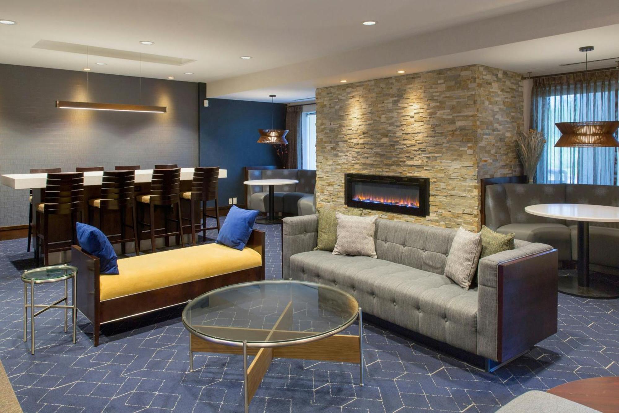 Courtyard By Marriott Buffalo Amherst/University Exterior photo